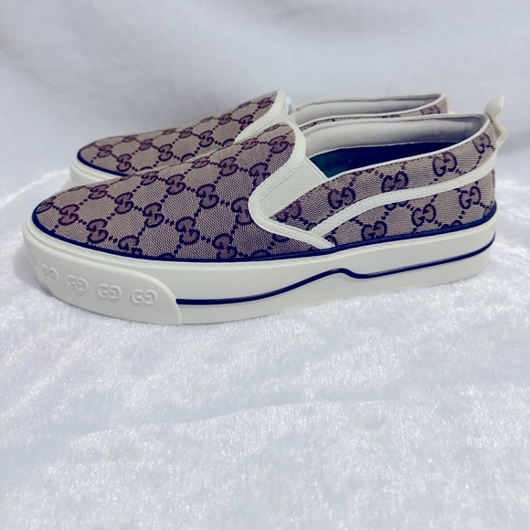 GUCCI Tennis 1977 Slip-On Sneakers - Picture 11 of 13